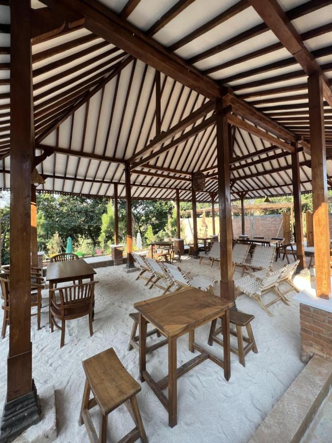 Point Of View Hotel & Resort Majalengka Exterior foto